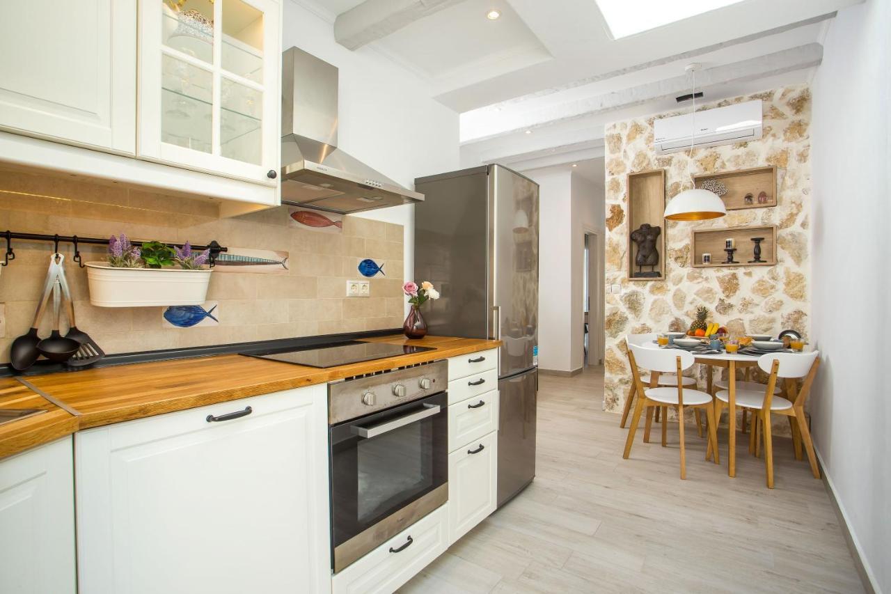 Egli Luxury Apartments Arhángelosz Kültér fotó